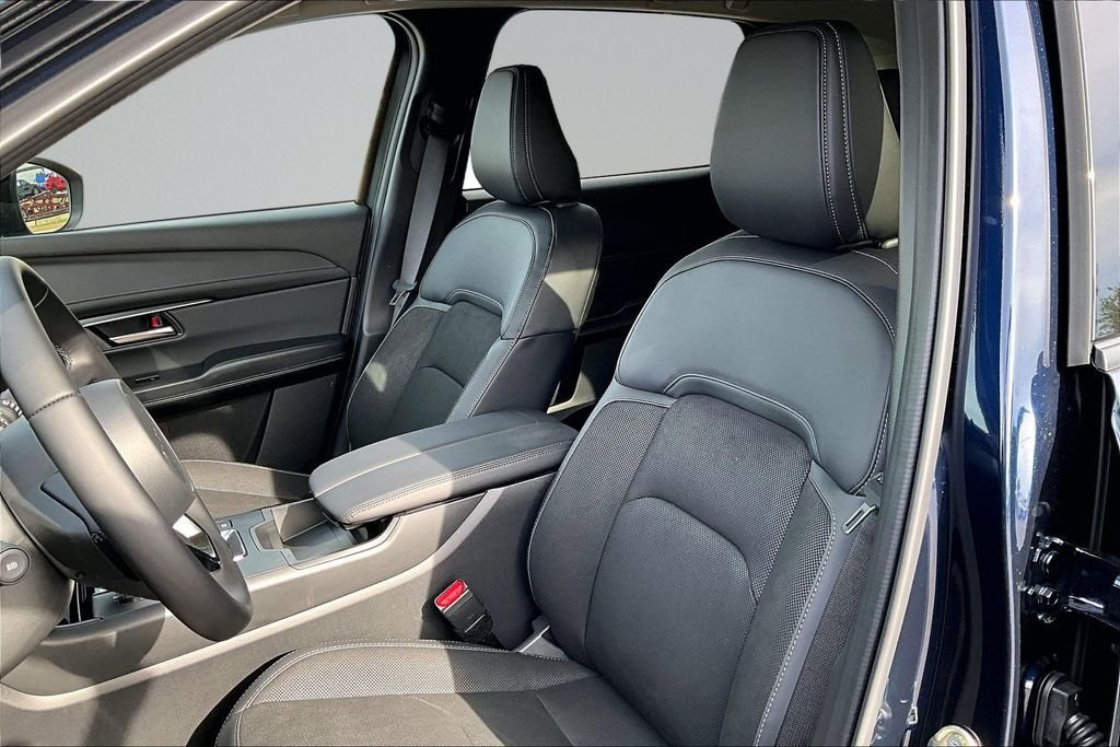 New 2026 Navy Blue Mica Mazda 2.5 S Preferred AWD image 9