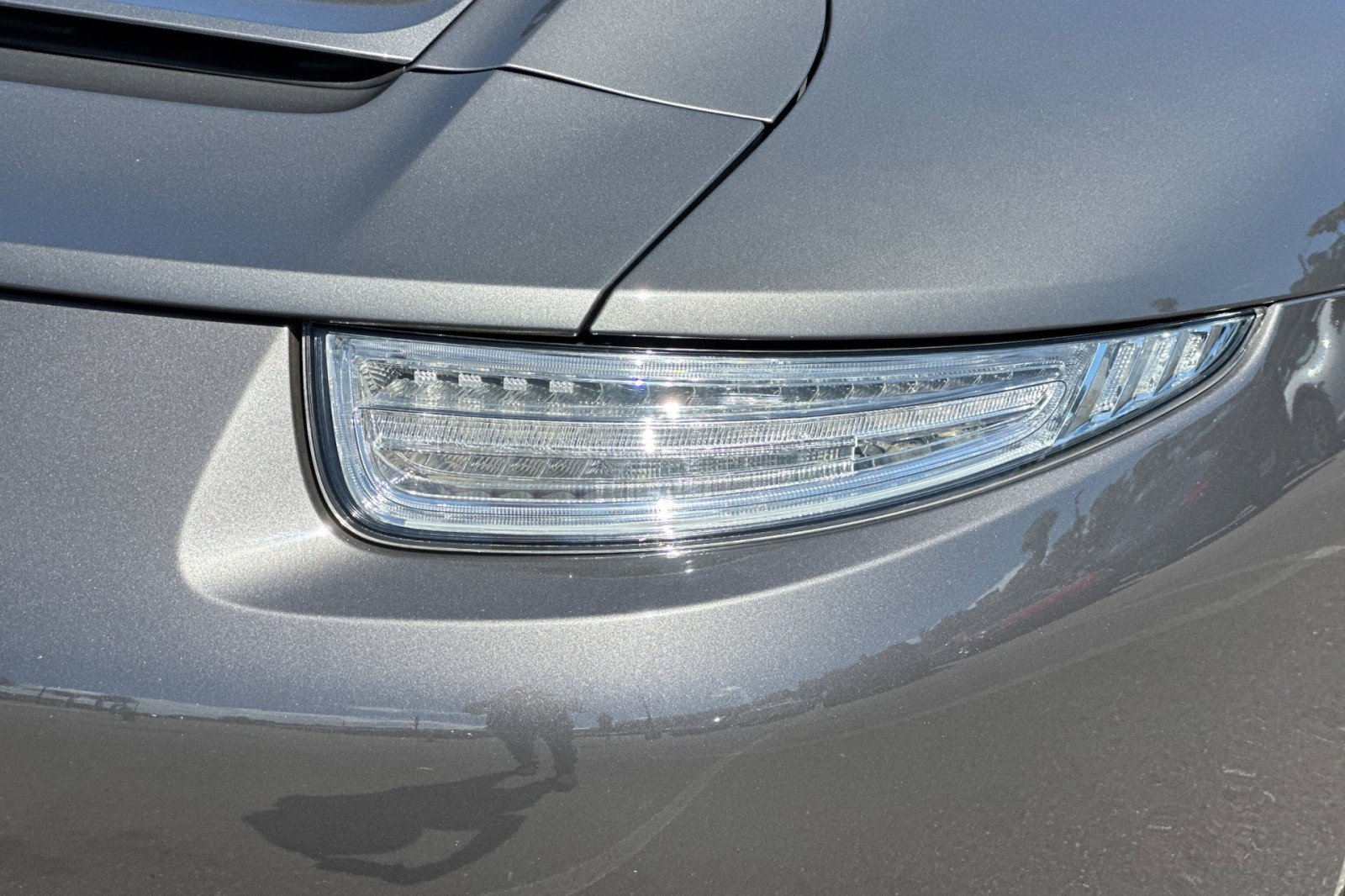 Used 2015 Agate Gray Metallic Porsche Carrera S image 26