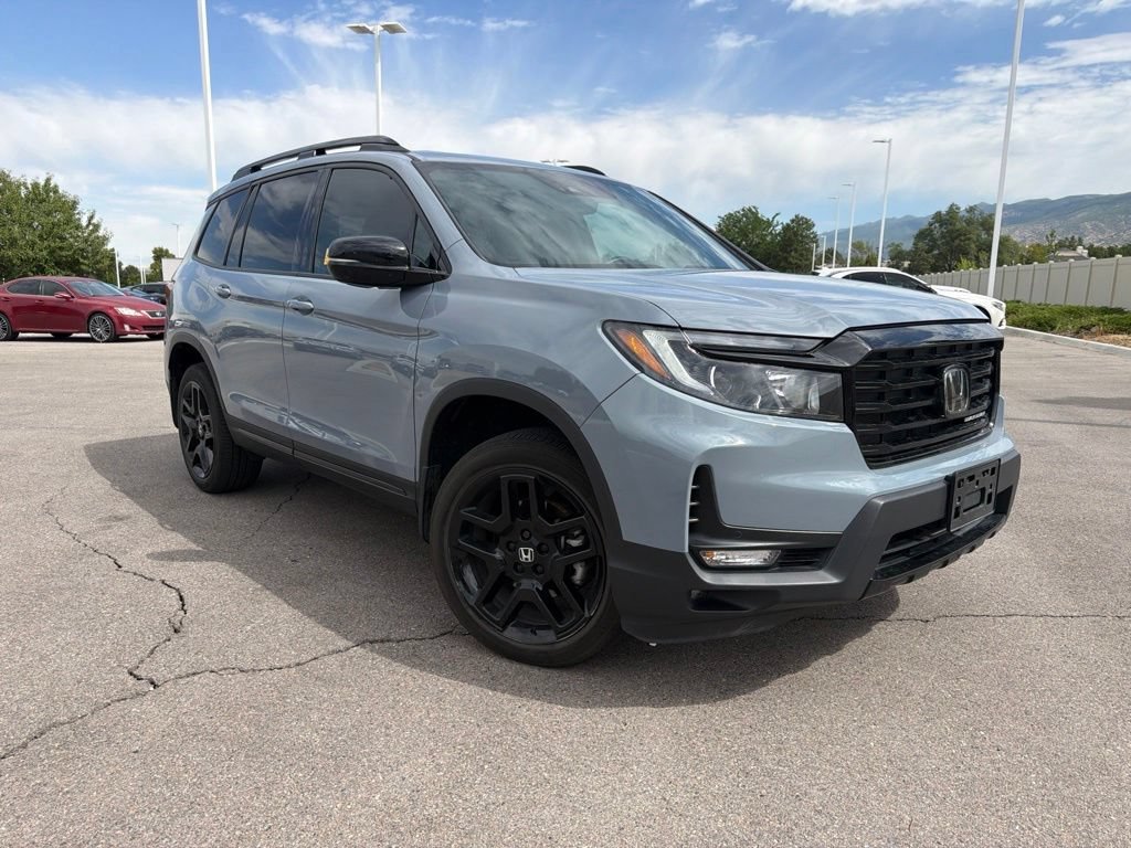 2024 Honda Passport 3.5 Black Edition 4WD Auto's photo