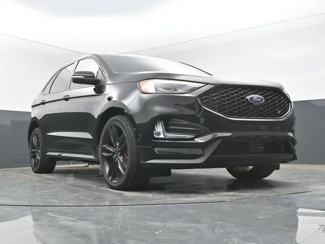 2022 Ford Edge ST