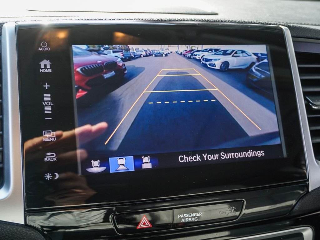 Used 2017 Blue Honda Touring image 24