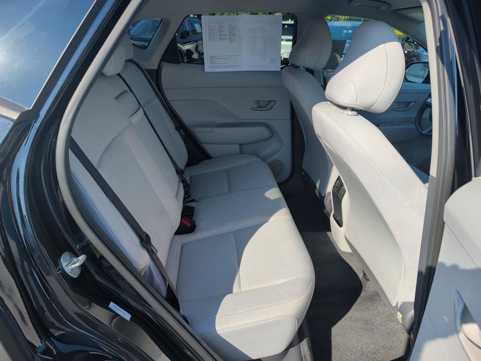 Used 2025 Abyss Black Pearl Hyundai SEL image 13