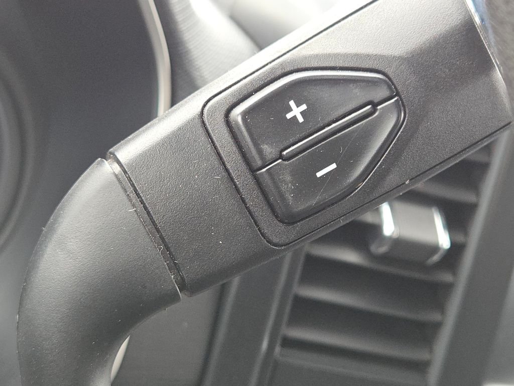 Used 2022 White Ford XL image 34