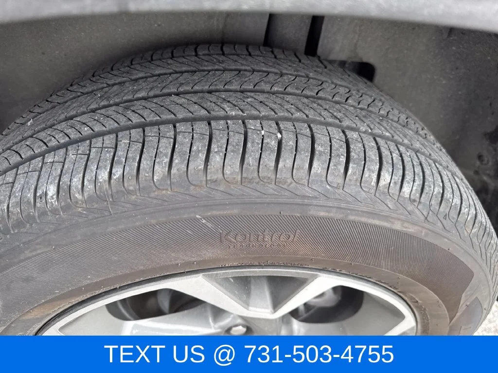 Used 2025 Black Chevrolet LT image 26