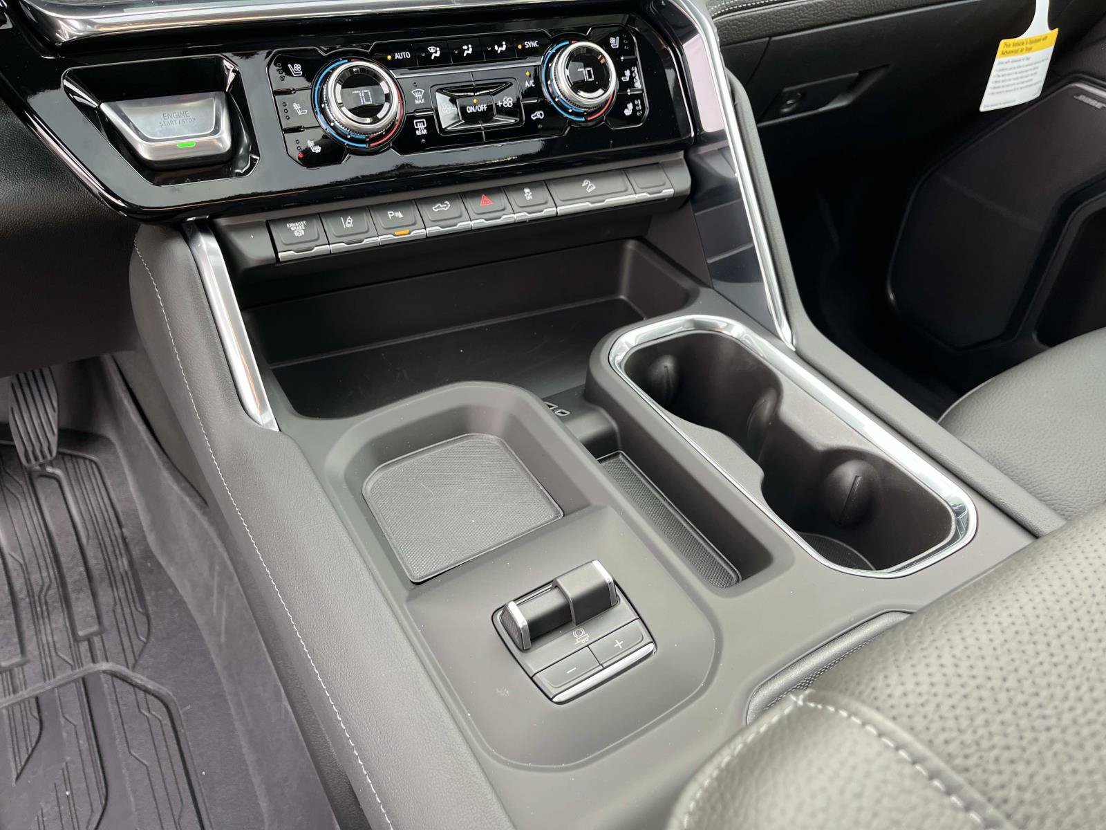 2026 GMC Sierra 2500HD Denali - Photo 29