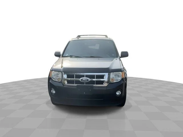 Used 2011 Black Ford XLT image 3