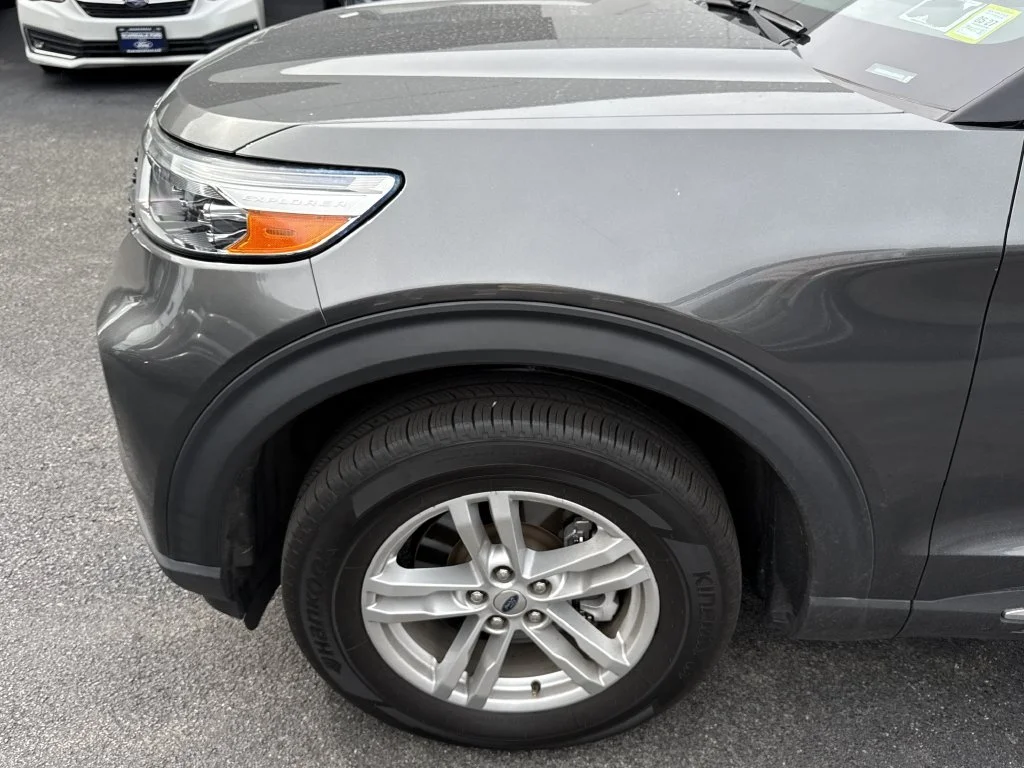 Used 2020 Gray Ford XLT image 10