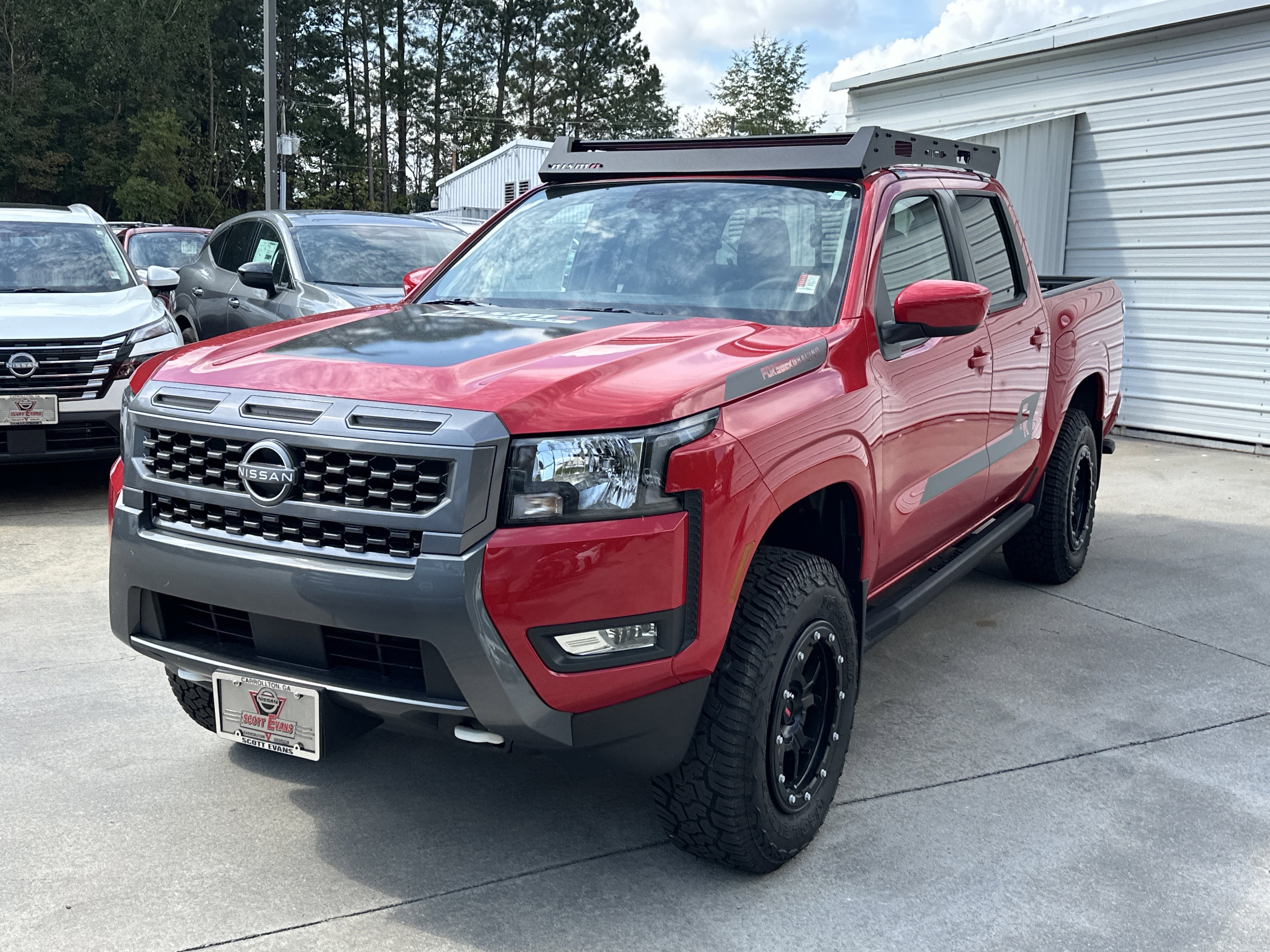 2025 Nissan Frontier SV - Photo 4
