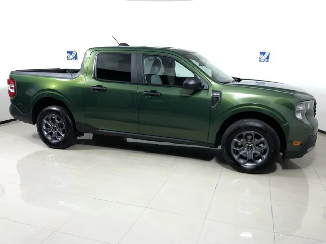 New 2025 ERUPTION GREEN Ford XLT 2.5L Hybrid Super Crew Cab image 7