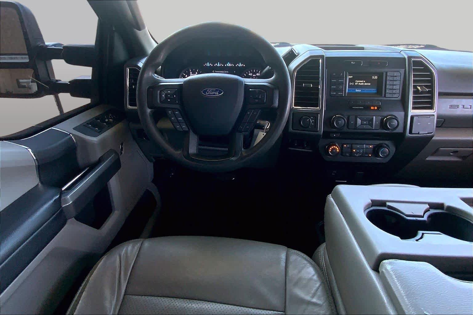 Used 2018 Oxford White Ford XLT image 5