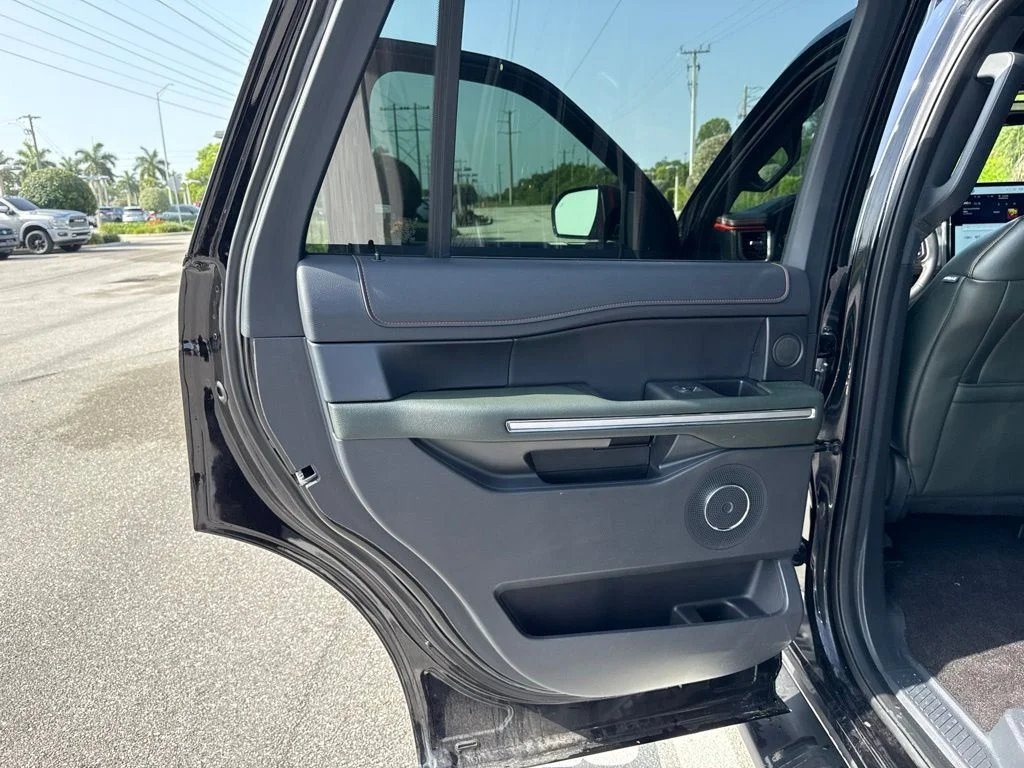 Used 2022 Black Metallic Ford Timberline image 29