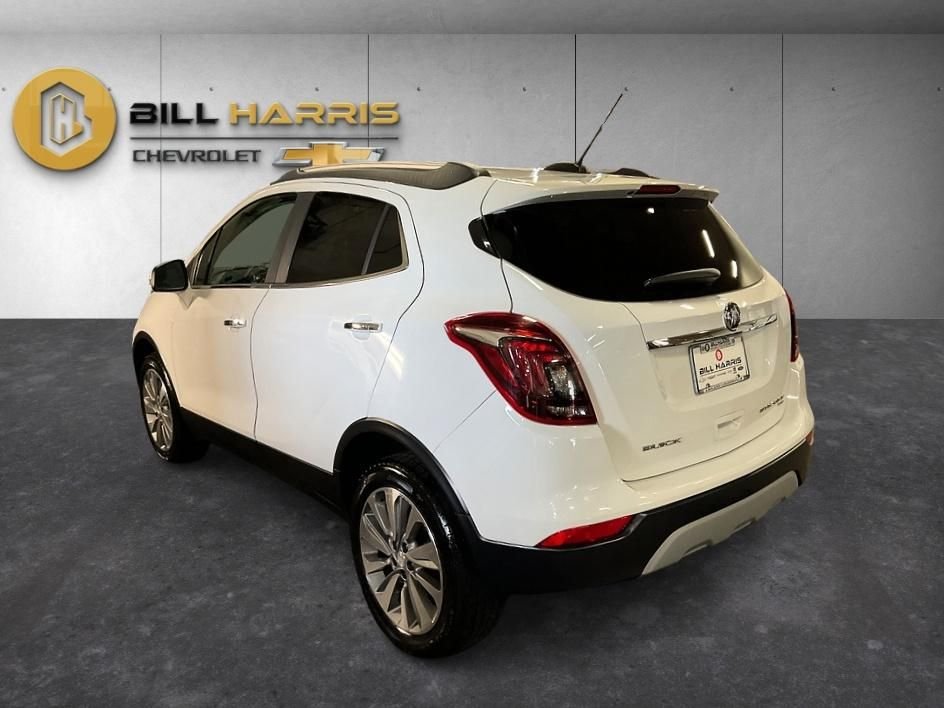 Used 2018 White Buick Preferred image 13
