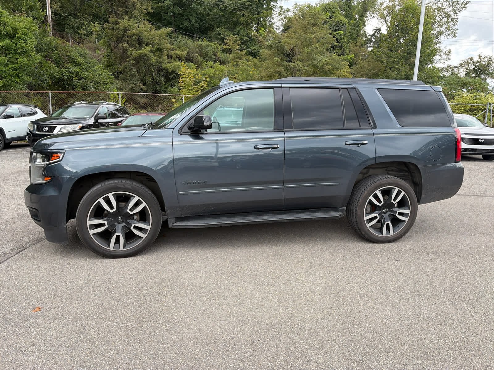 Used 2019 Shadow Gray Metallic Chevrolet Premier image 19