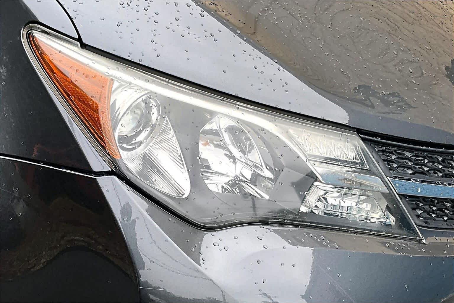 Used 2015 Magnetic Gray Metallic Toyota Limited image 28