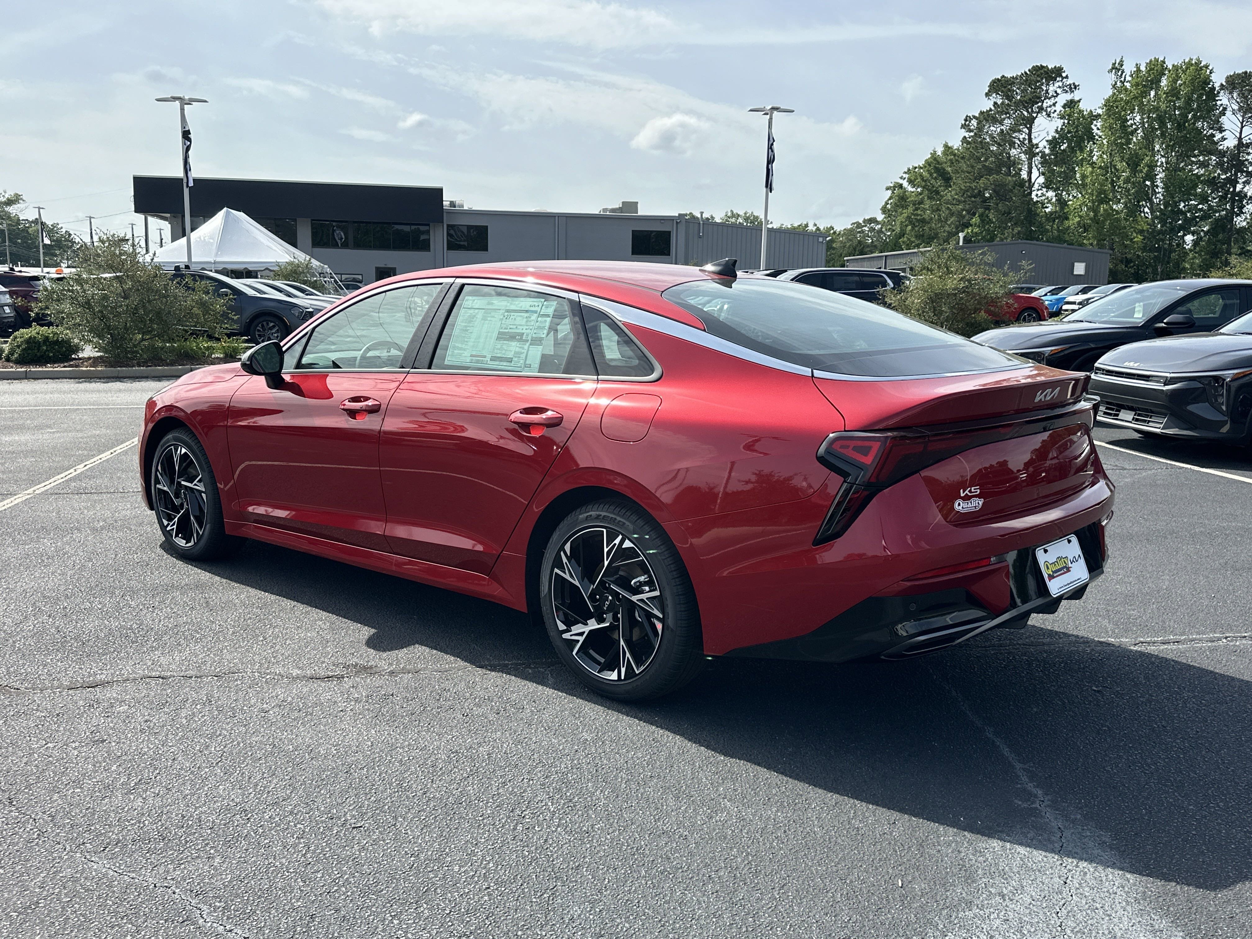 2025 Kia K5 GT-Line - Photo 6