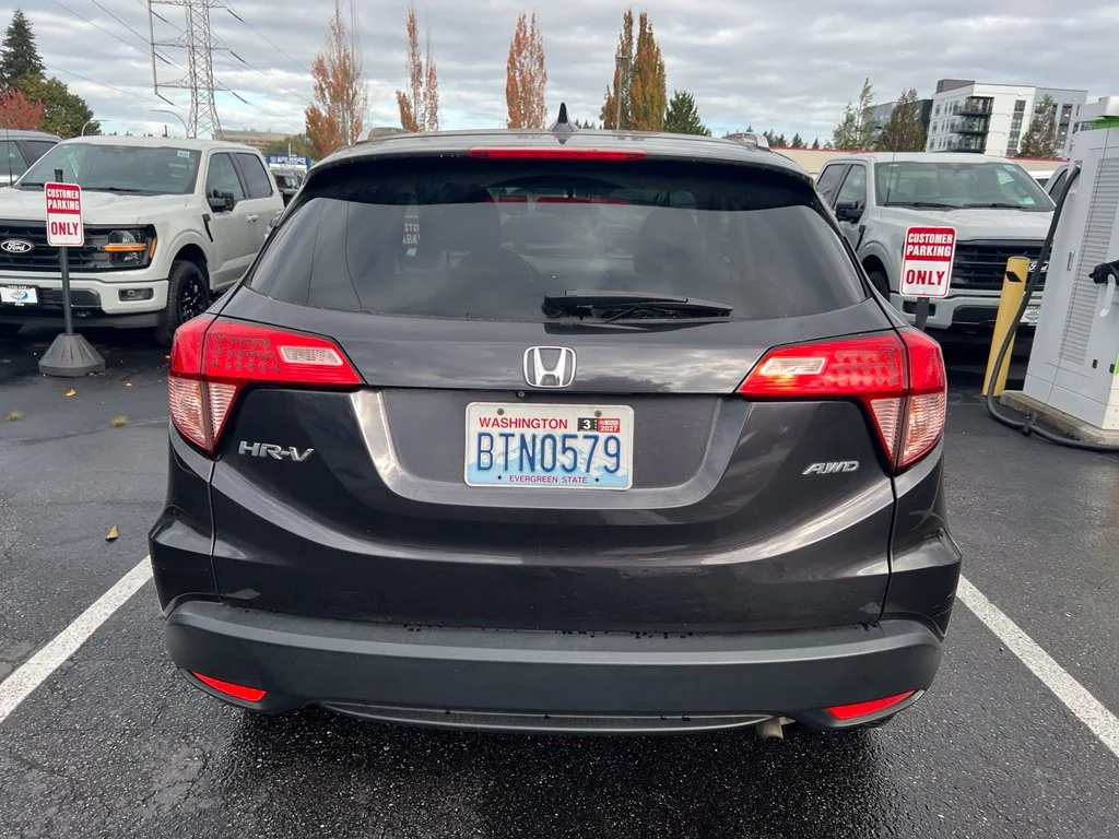 Used 2017 Mulberry Metallic Honda EX-L image 7