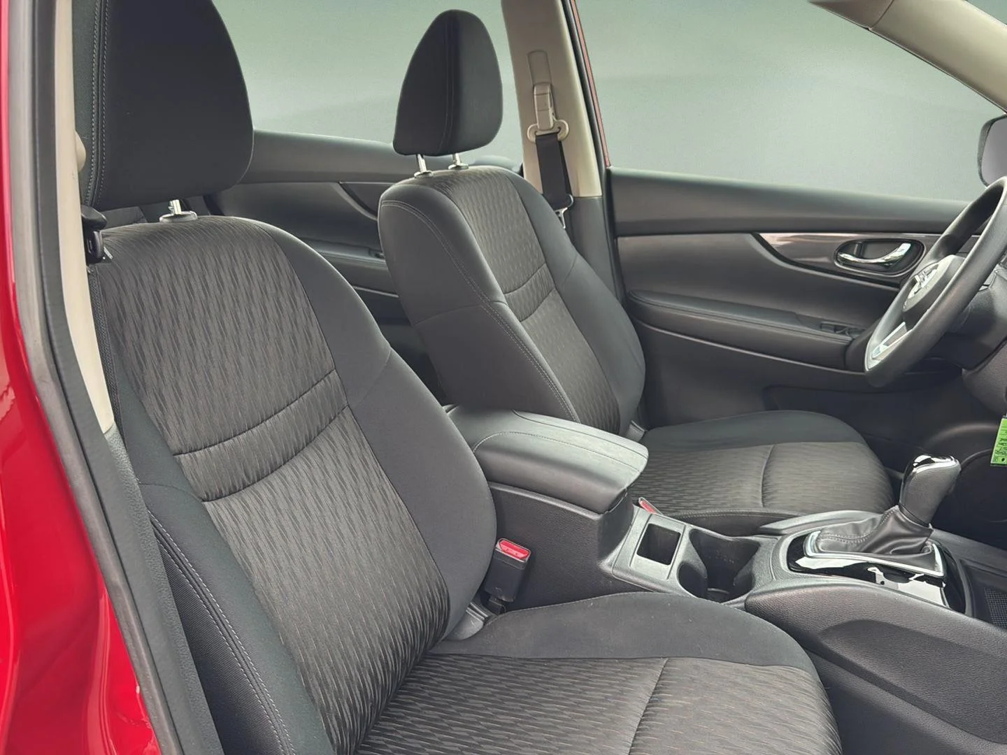 Used 2017 Palatial Ruby Nissan S image 18
