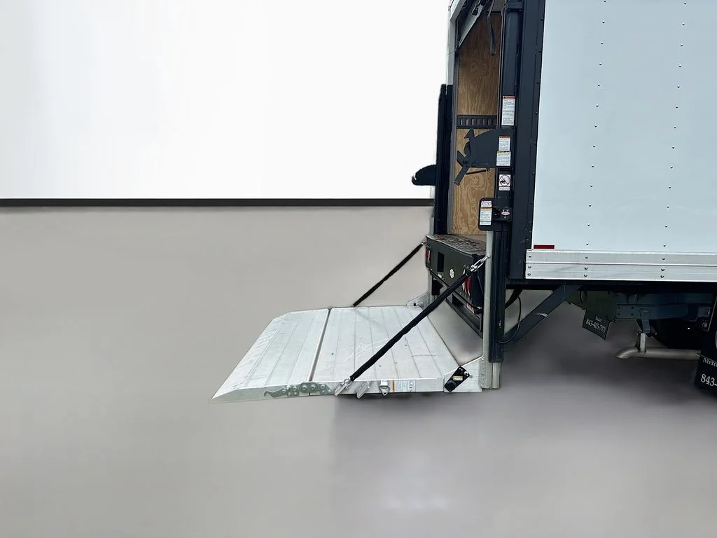 Used 2024 Blue Mercedes-Benz BOX TRUCK image 33