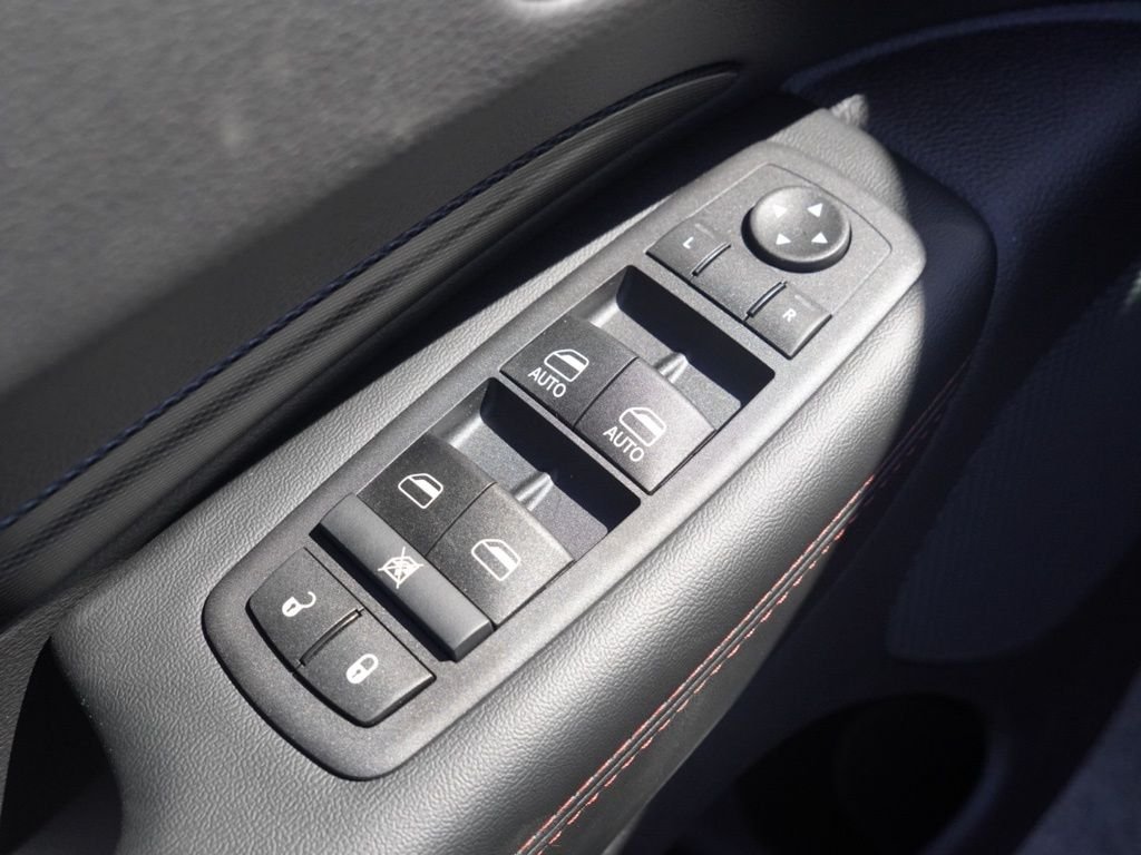 New 2026 Octane Red Pearl-Coat Exterior Paint Dodge GT HEMI V8 image 11