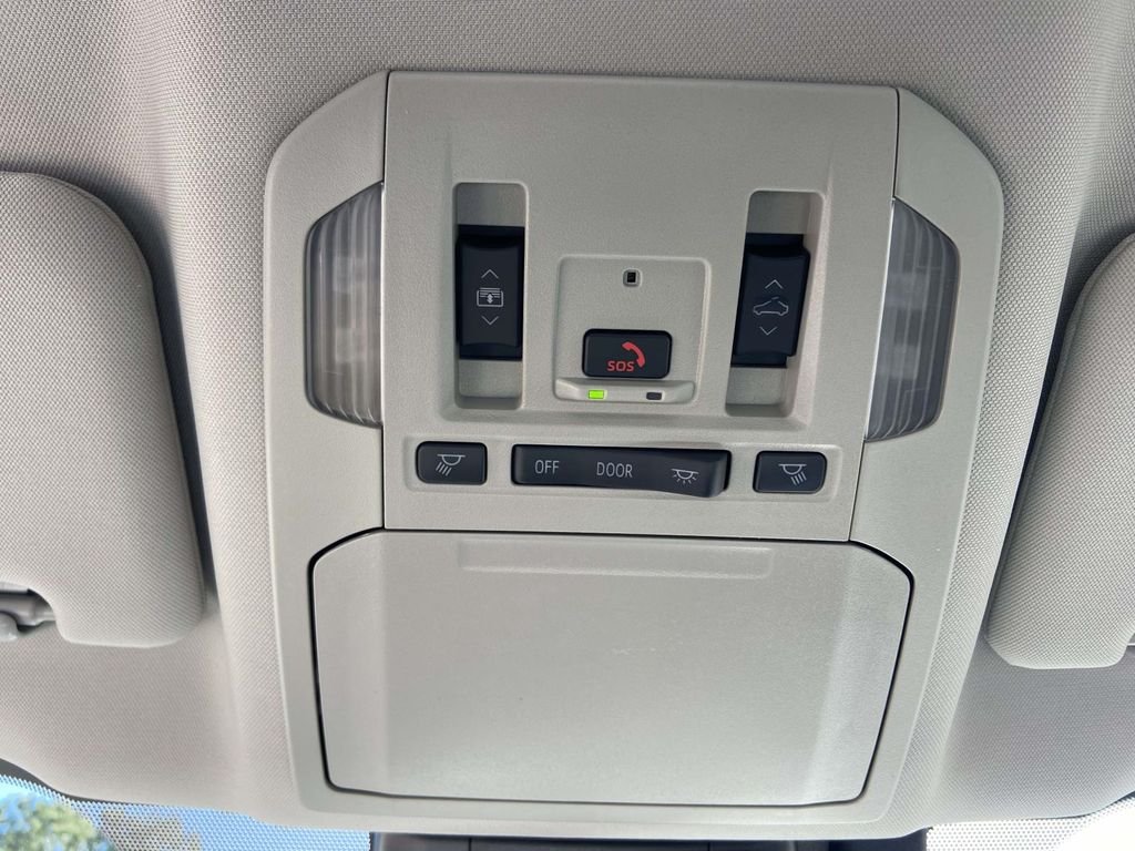 2026 Toyota Highlander Platinum - Photo 23