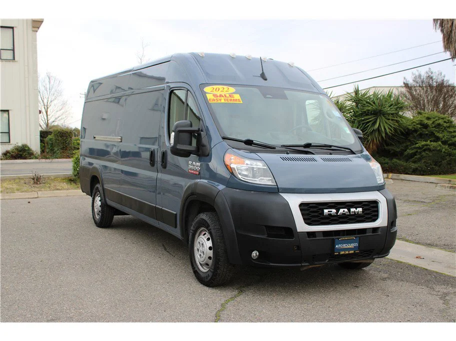 Used 2022 Blue Ram 3500 High Roof Extended Van 3D image 3