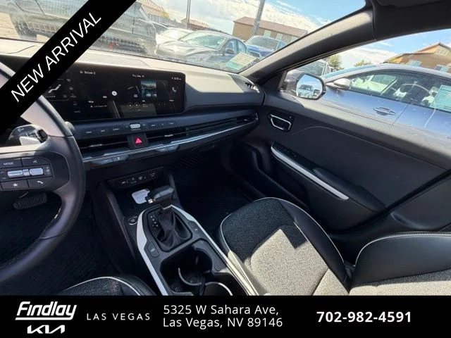 Certified Used 2025 White Kia GT-Line image 10