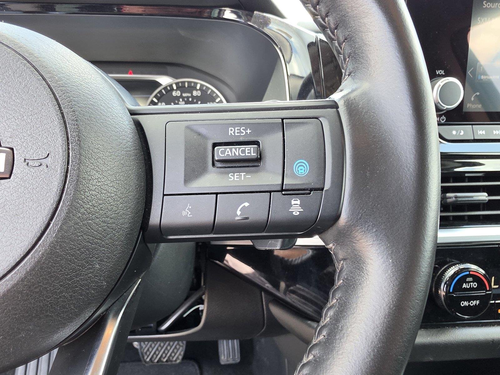 Used 2025 Super Black Nissan SV image 26