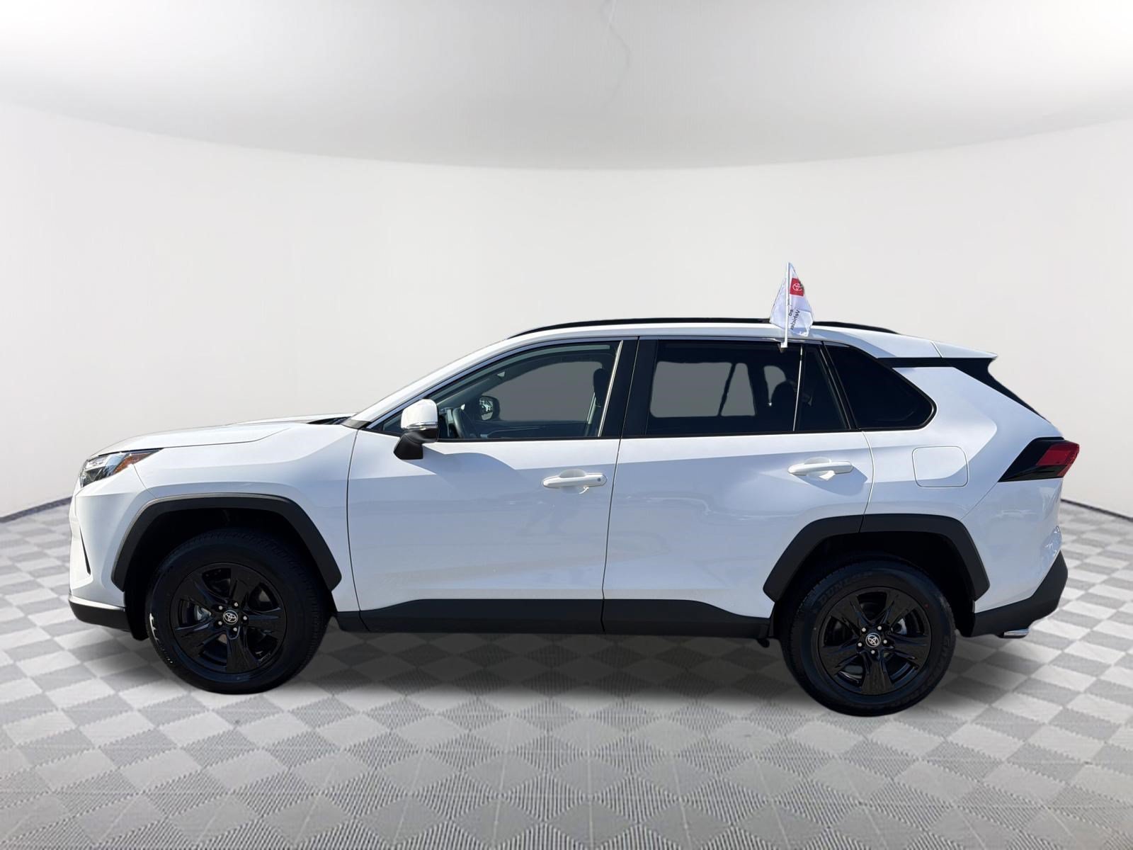 Certified Used 2025 Ice Cap Toyota XLE image 13