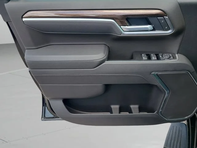 New 2026 Black Chevrolet LT image 16