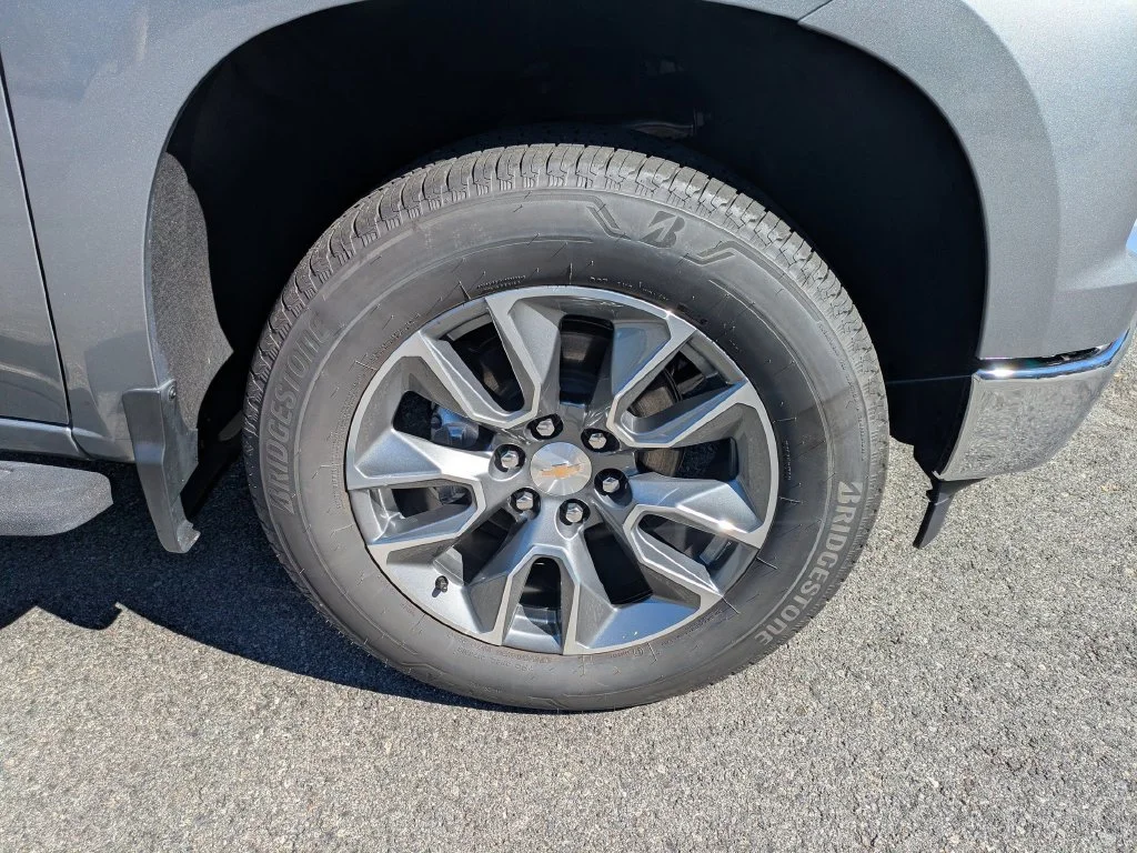 Used 2026 Gray Chevrolet LT image 11