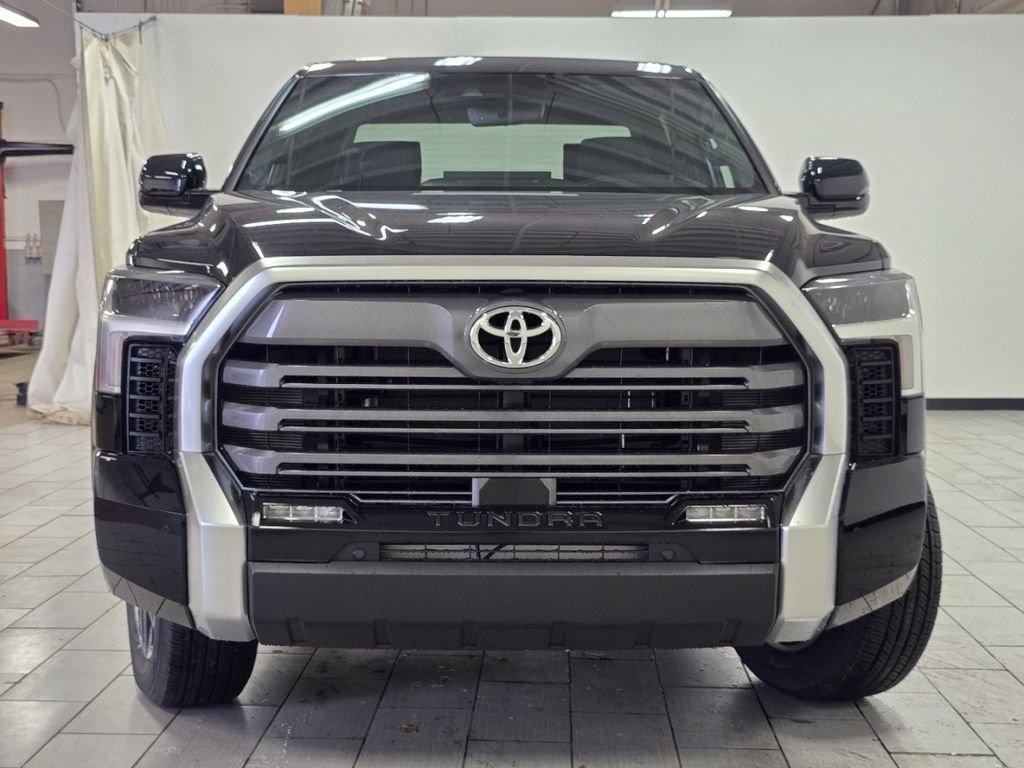 2026 Toyota Tundra Limited - Photo 11