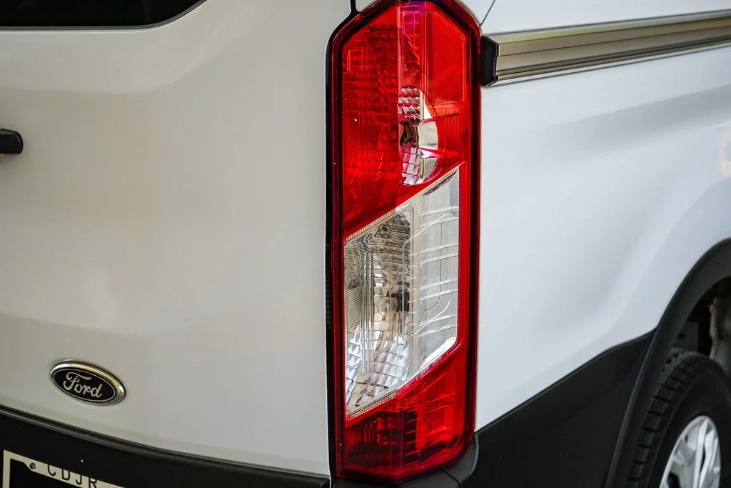 Used 2024 White Ford Base image 7