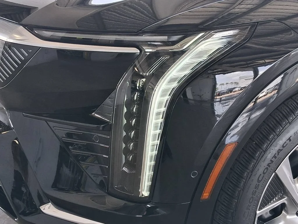2025 Cadillac OPTIQ Luxury 1 - Photo 7