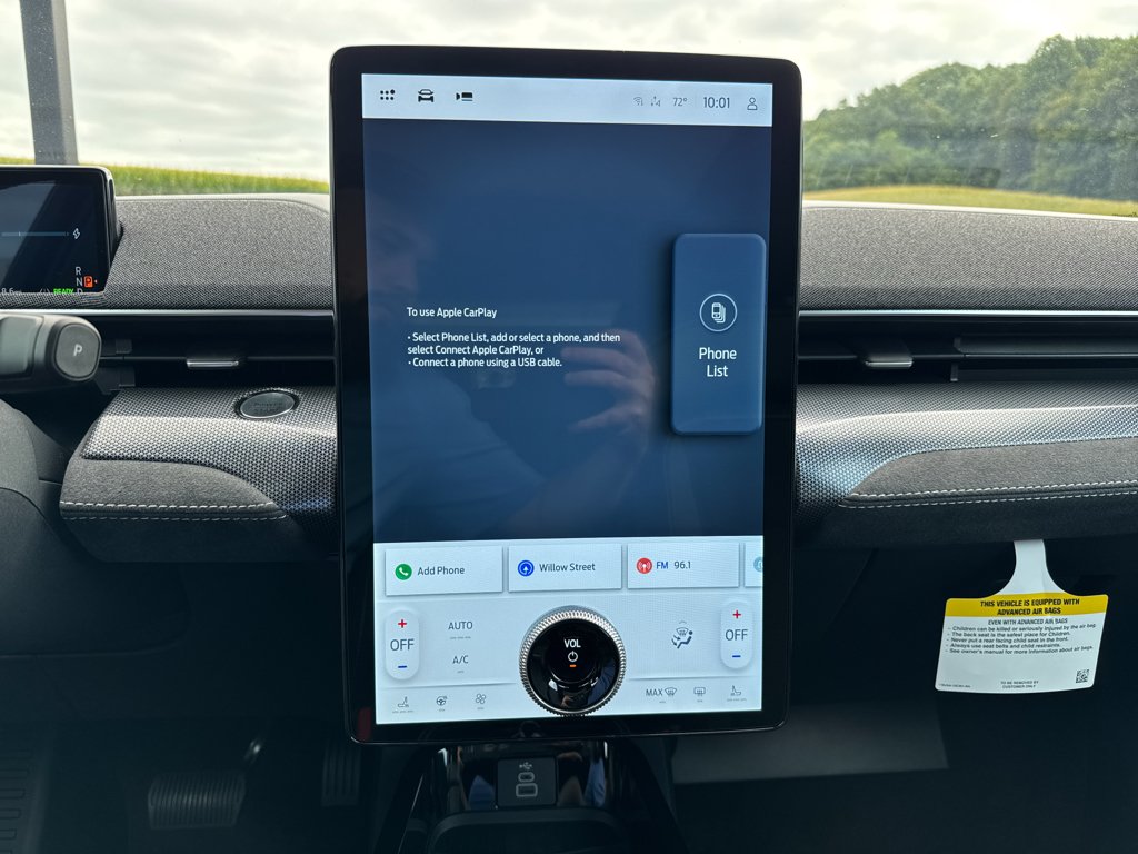 2025 Ford Mustang Mach-E GT - Photo 14