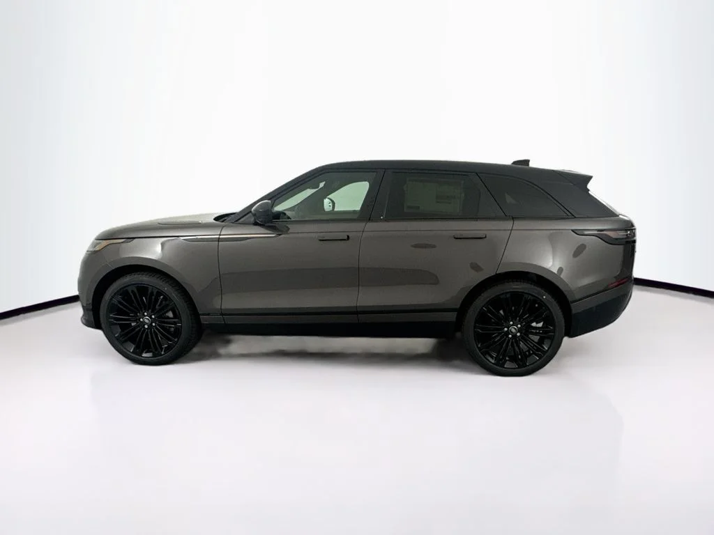 New 2026 Charente Grey Land Rover Autobiography image 8