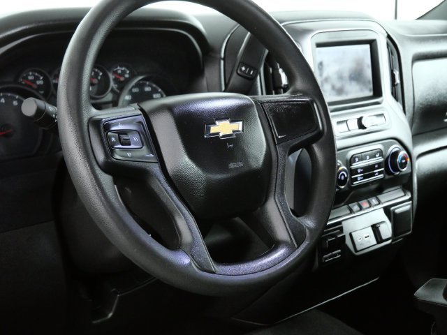 Used 2022 White Chevrolet Custom image 20