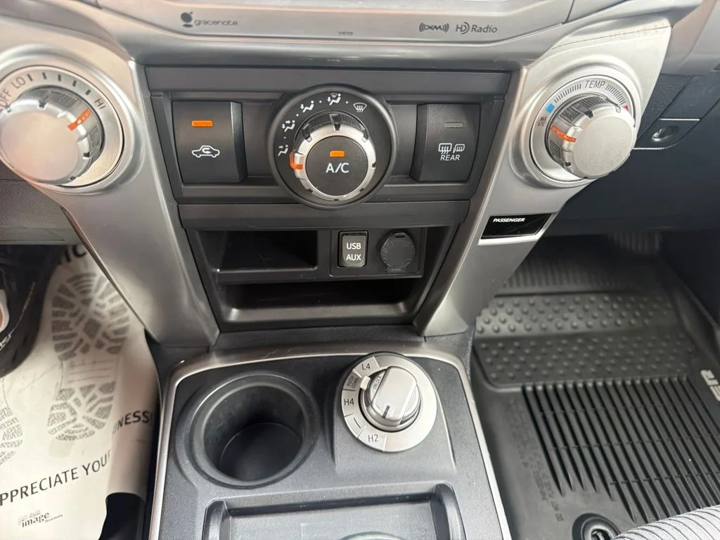 Certified Used 2018 Classic Silver Metallic Toyota SR5 image 33