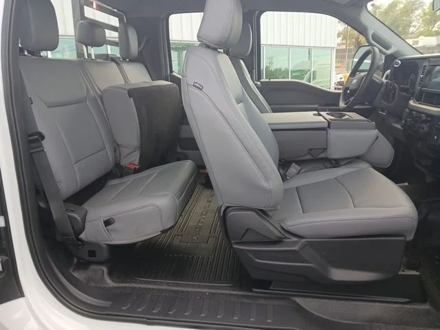 New 2026 White Ford XL image 23