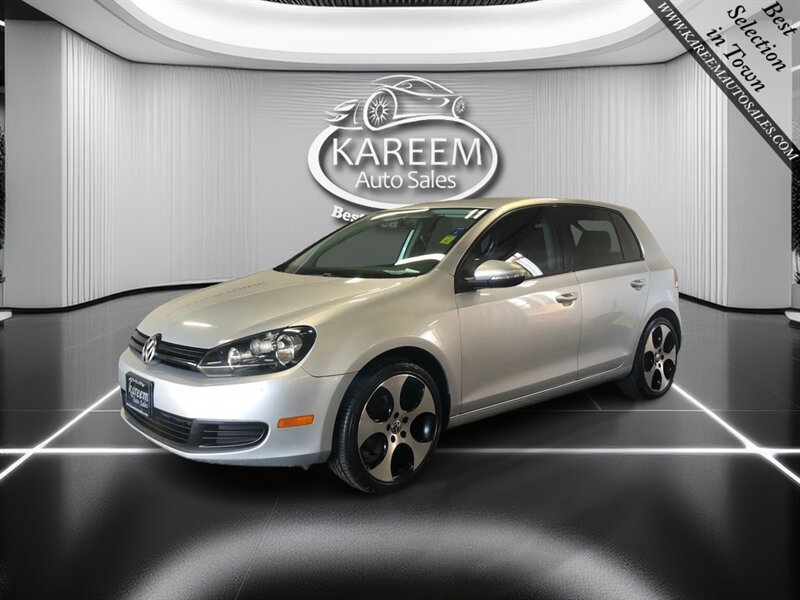2011 Volkswagen Golf Base