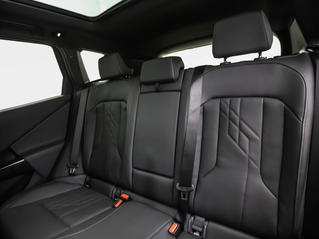 New 2026 Gray Metallic BMW 30 xDrive image 22