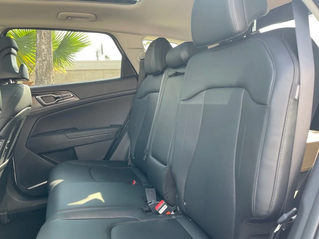 New 2026 White Kia EX image 19