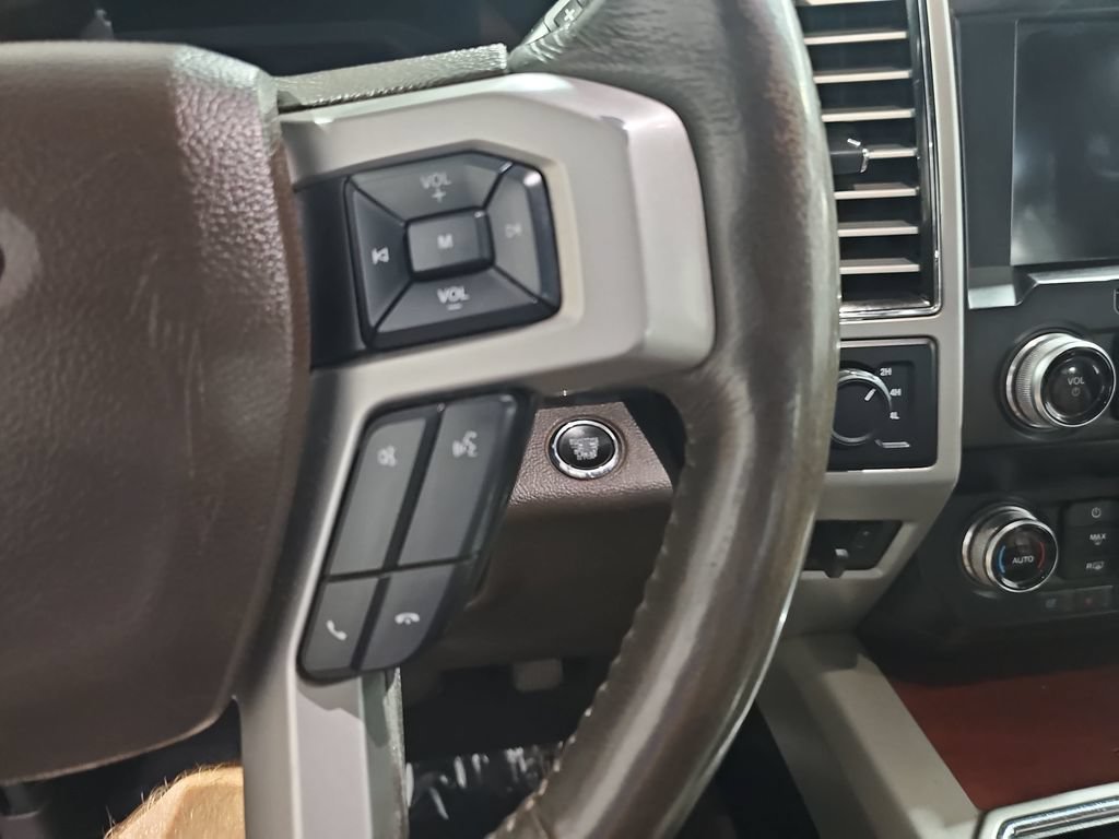 Used 2019 Blue Ford King Ranch image 22