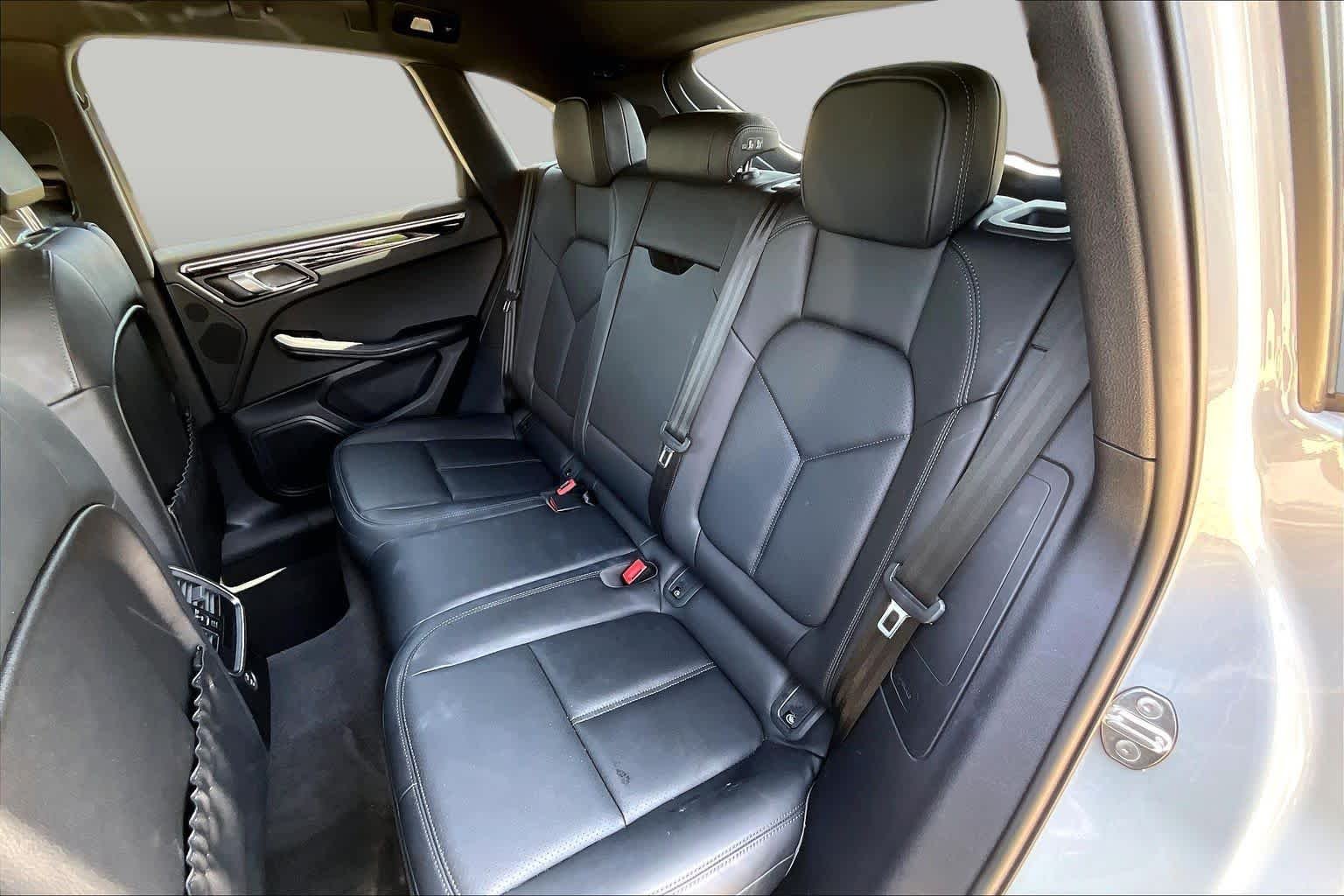 Used 2023 Volcano Grey Metallic Porsche  image 21