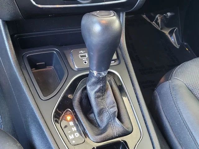 Used 2019 Blue Jeep Limited image 19