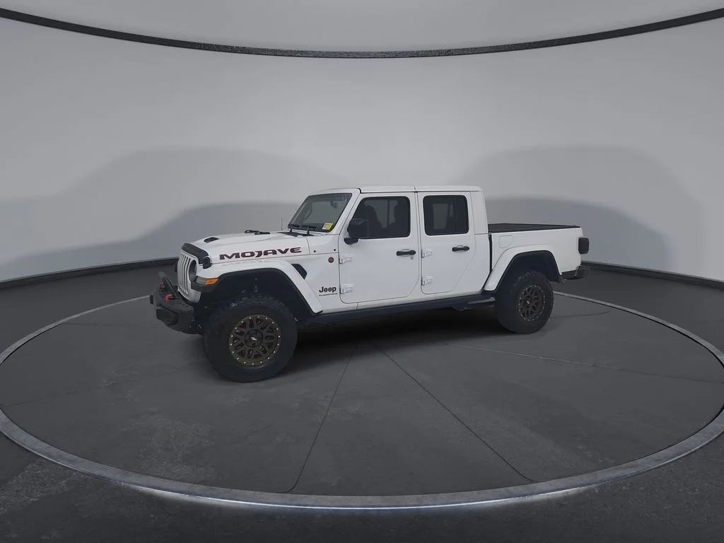 Used 2023 White Jeep Mojave image 7