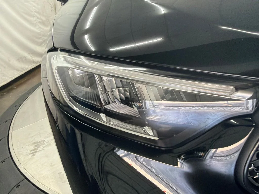New 2027 Black Mercedes-Benz GLC 300 image 10