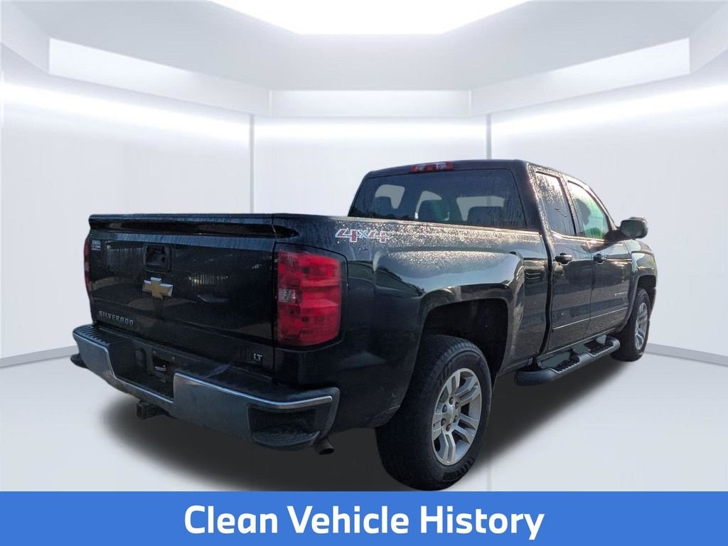 Used 2016 Black Chevrolet LT image 4