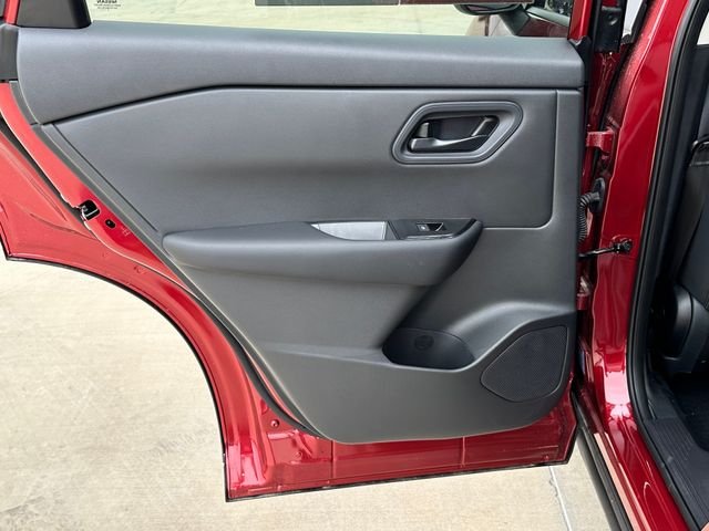 2026 Nissan Rogue S - Photo 28
