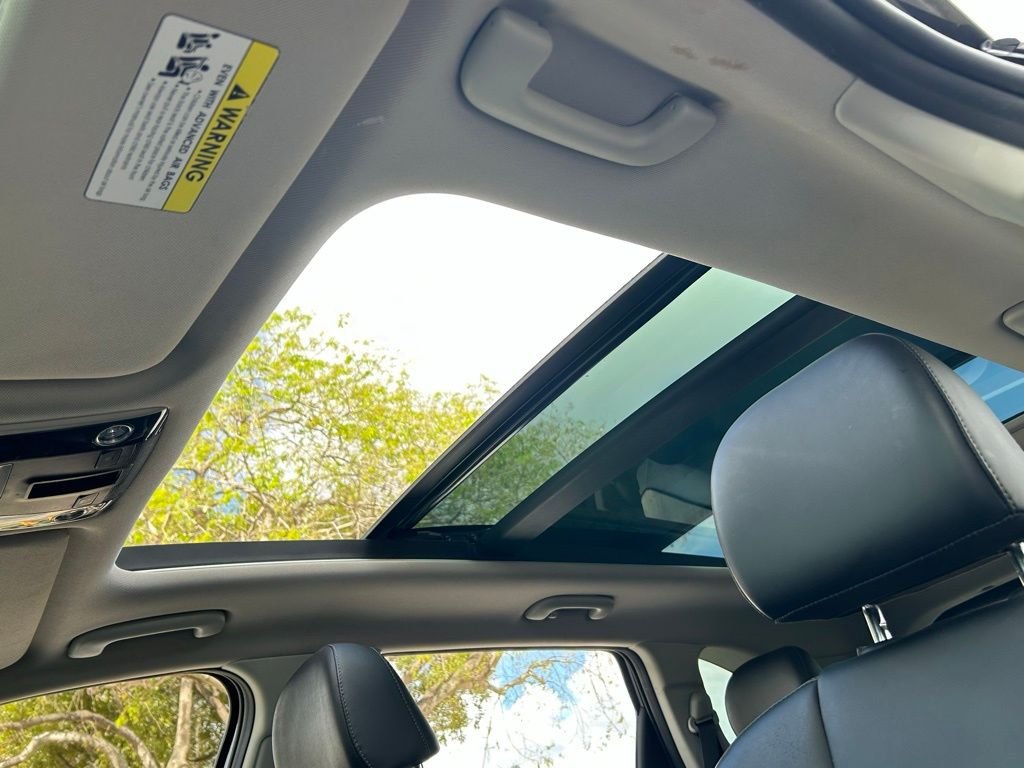 2023 Kia Sorento SX - Photo 18