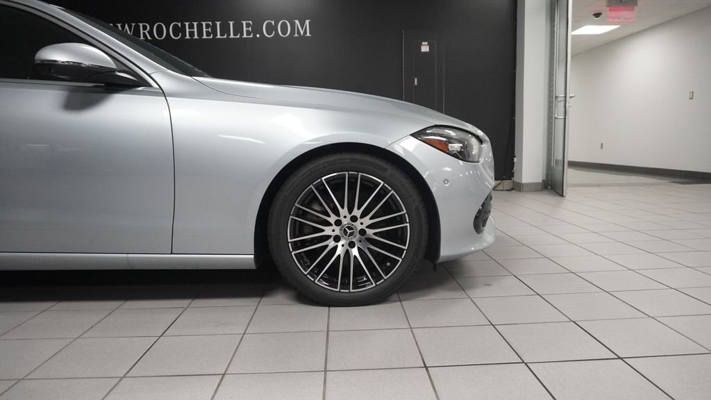 Certified Used 2023 White Mercedes-Benz C 300 image 5